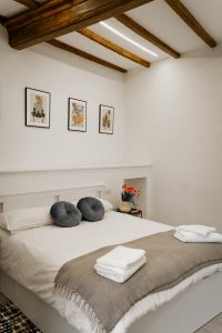 Belvedere237 "B" master bedroom garden view